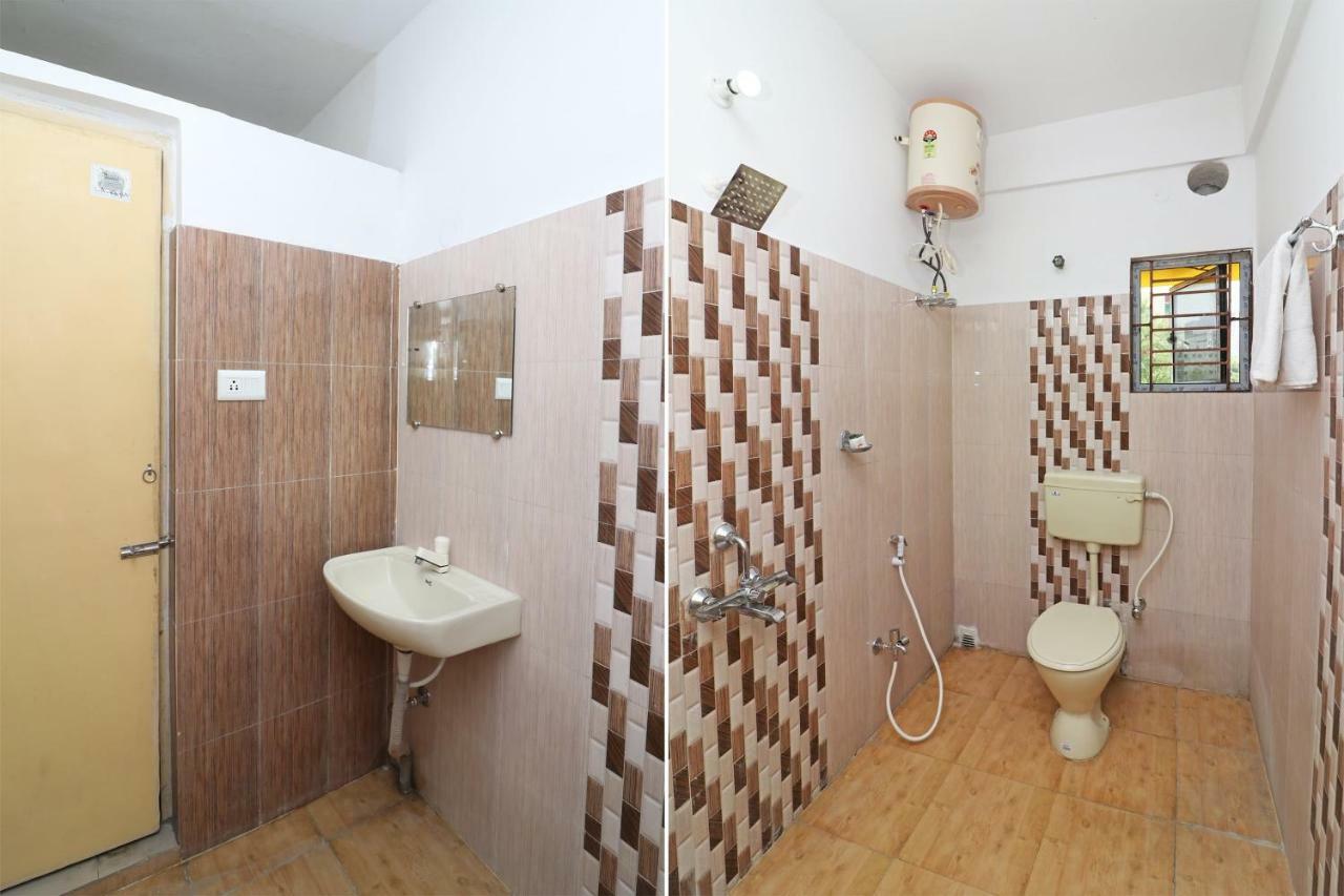 Oyo 30269 Amar Raj Inn Kolkata Eksteriør bilde